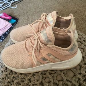 Adidas size 2 little girls